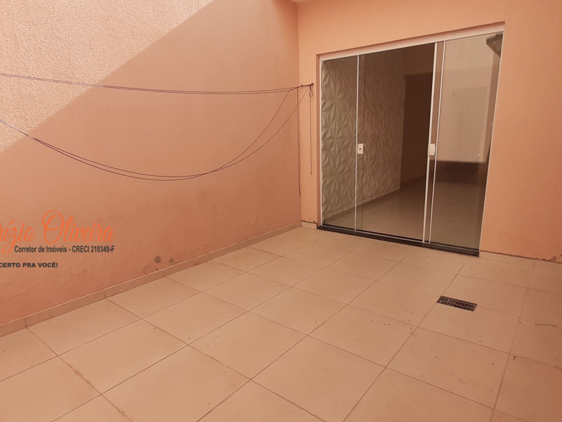 Aluga casa no centro de Sorocaba com dois dormitórios e duas suítes (ALUGADA)