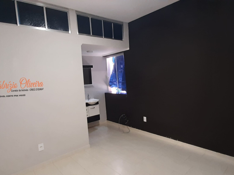 Aluga casa no centro de Sorocaba com dois dormitórios e duas suítes (ALUGADA)